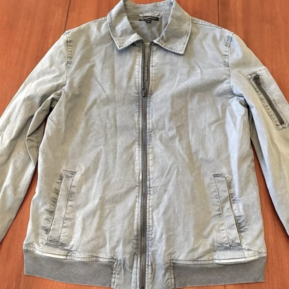 Mens medium weight windbreaker/bomber Jacket